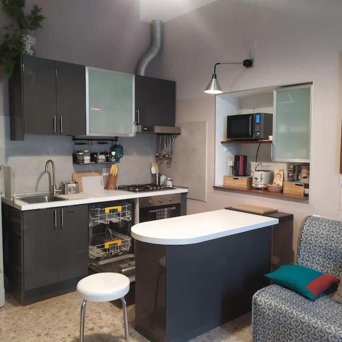 Nice-three-room With 2 Bathrooms * Turin