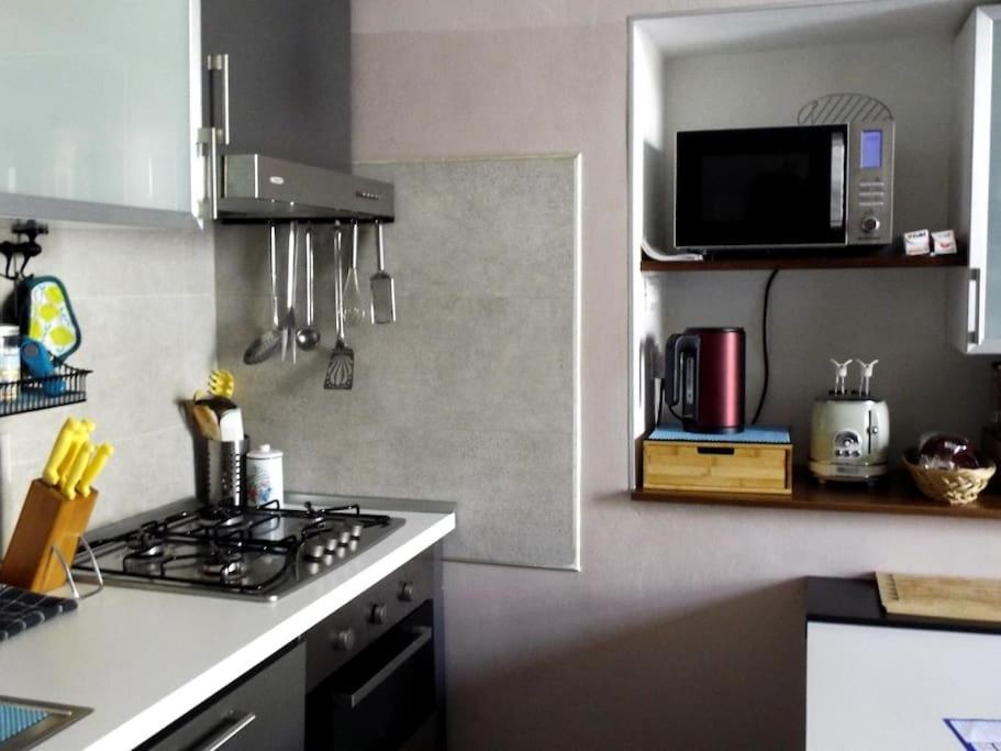 Nice-three-room With 2 Bathrooms *