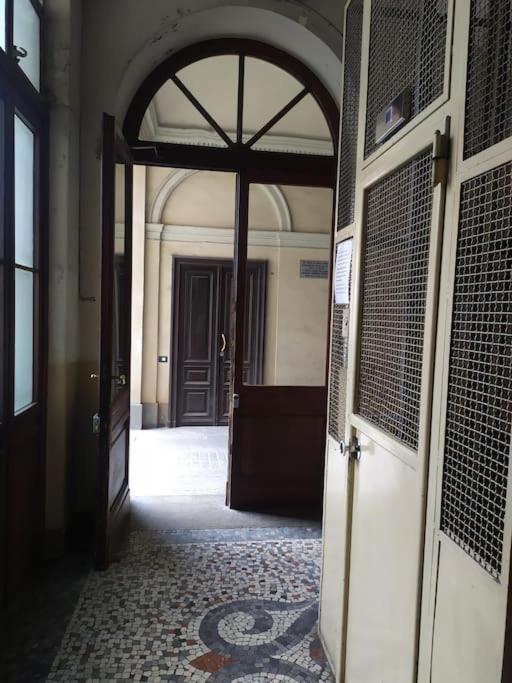 Apartment Nice-three-room With 2 Bathrooms Turin