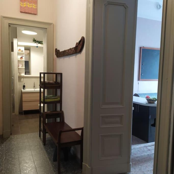 Nice-three-room With 2 Bathrooms Turin